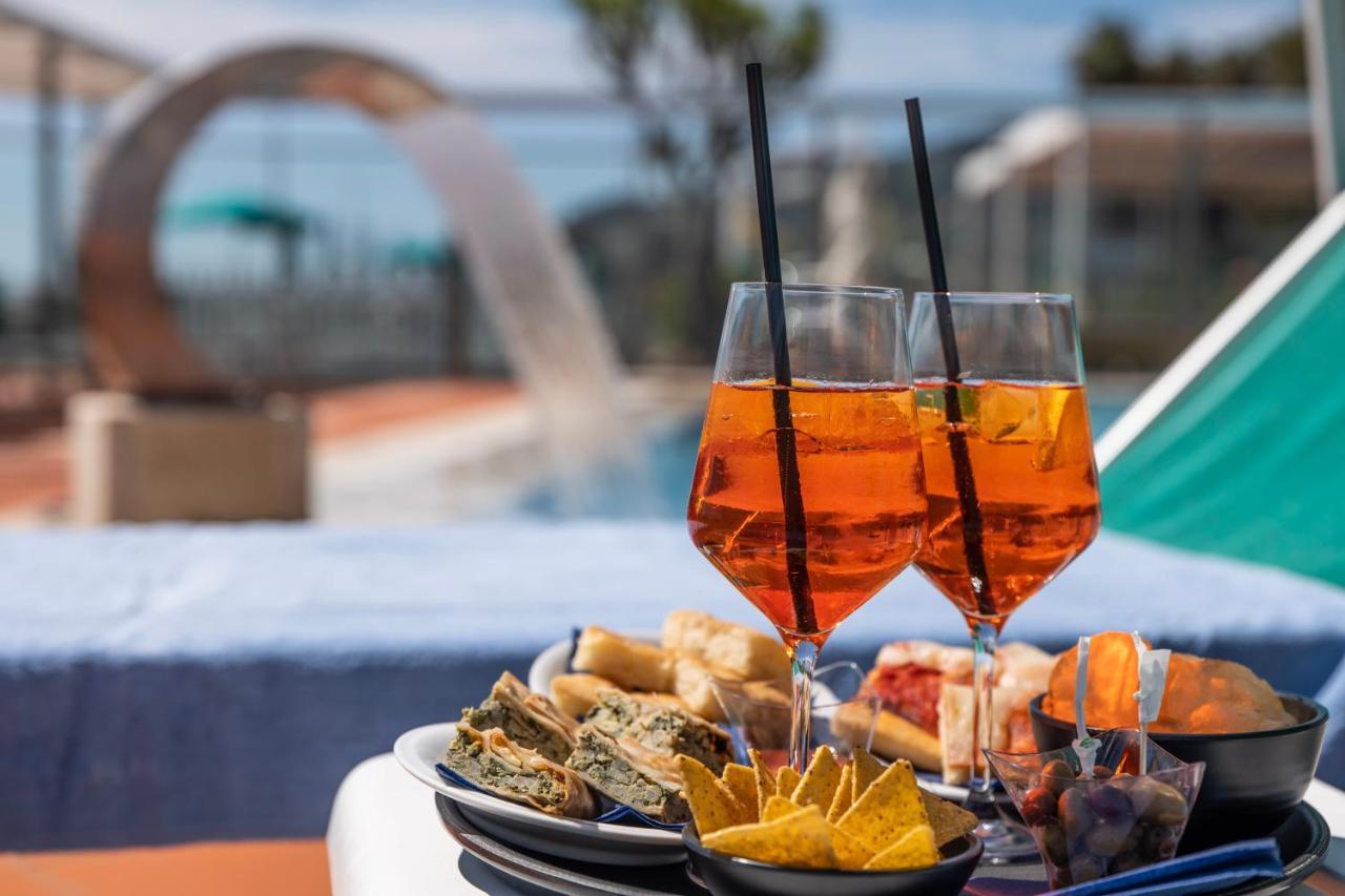 Hotel Bellevue Et Mediterranee Diano Marina Eksteriør bilde